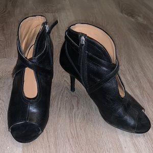 Nine West booties open toe